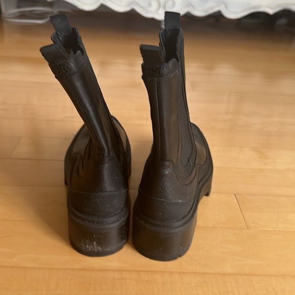Like new Sam Edelman lug boots- size 8.5 women’s. - Picture 5 of 6